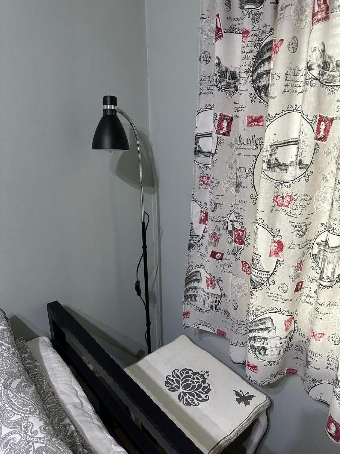 Garsonjera Zvezdara Apartment เบลเกรด ภายนอก รูปภาพ