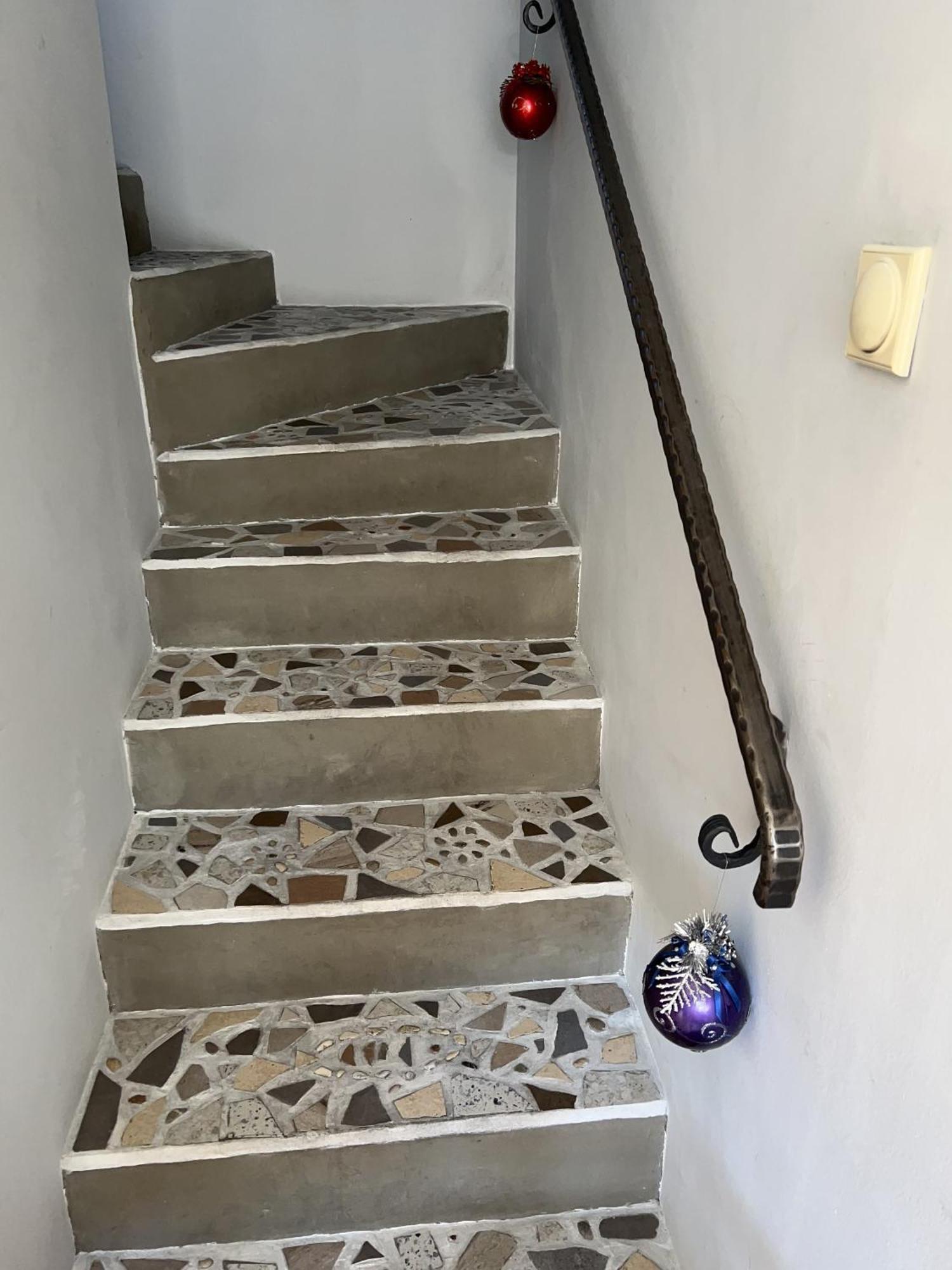 Garsonjera Zvezdara Apartment เบลเกรด ภายนอก รูปภาพ